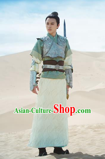 Chinese Ancient Armor Clothing and Jade Hairpin Drama The Taosim Crandmaster Swordsman Costumes and Hairdo Crown