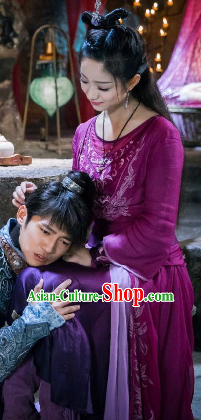 Chinese Ancient Fairy Historical Drama The Taosim Crandmaster Female Swordsman Zi Liuli Dress and Hair Accessories