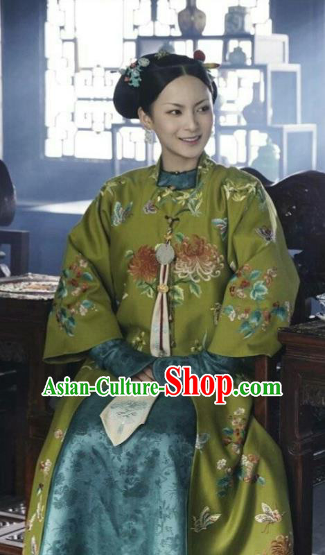 Chinese Ancient Court Dame Garment Manchu Green Qipao Dress and Headwear Drama Dreaming Back to the Qing Dynasty Rani Apparels Costumes