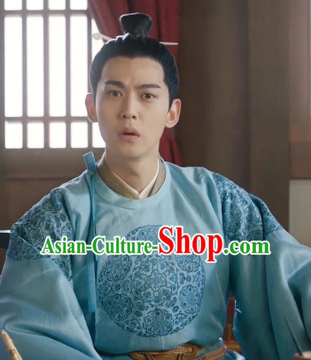 Chinese Ancient Prince Apparels Garment and Hairdo Crown Drama To Get Her Tu Siyi Blue Robe Costumes