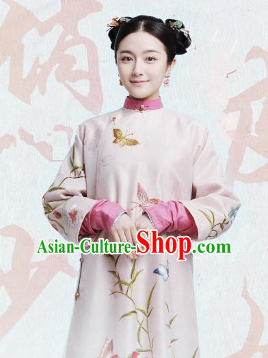Chinese Ancient Garment Manchu Thirteen Princess Consort Apparels Qipao Dress and Hair Jewelries Drama Dreaming Back to the Qing Dynasty Rani Ming Wei Costumes