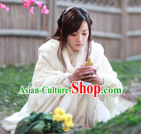 Chinese Ancient Young Lady Apparels and Headpieces Drama Butterfly Sword Costumes Sun Xiaodie White Hanfu Dress Garment