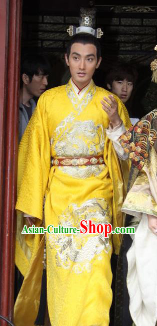 Chinese Ancient Emperor Imperial Garment Clothing and Headwear Drama The Empress Ling Xuan Apparels