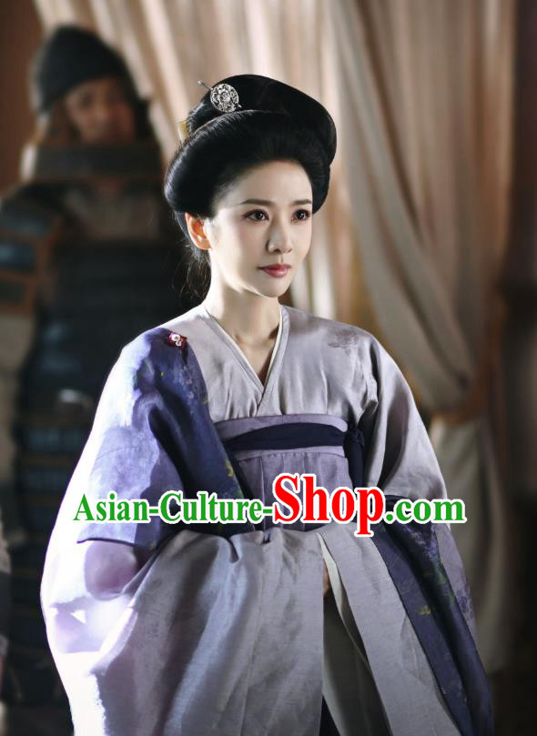 Chinese Ancient Tang Dynasty Hanfu Dress Apparels Costumes and Headpieces Drama Wu Xin The Monster Killer Fairy Xue Niang Garment