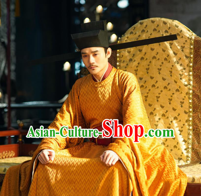 Ancient Chinese Song Dynasty Emperor Renzong Imperial Robe Historical Costumes and Headwear Drama Serenade of Peaceful Joy Wang Kai Garment
