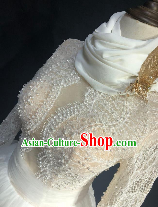 Top Grade Bride White Veil Lace Wedding Dress Bridal Full Dress Wedding Costume for Women