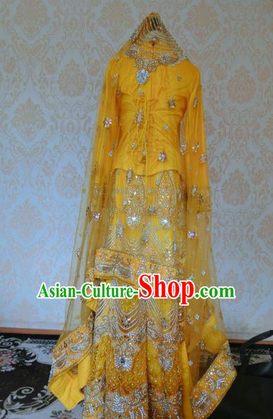 Indian Traditional Yellow Lehenga Costume Asian Hui Nationality Wedding Bride Embroidered Dress for Women