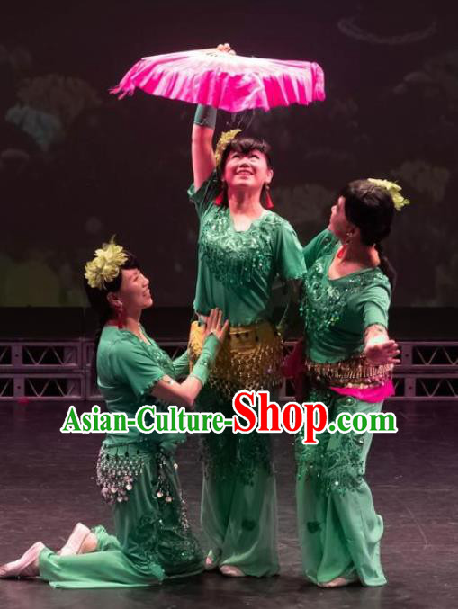 Chinese Trio Happy Spring Fan Dance Green Outfits Traditional Folk Dance Stage Performance Costume for Women