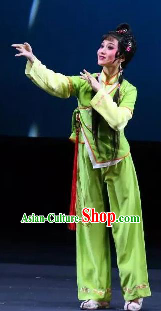 Chinese Shaoxing Opera Young Lady Green Garment Dress and Headpieces Xiao Xiao Chun Yu Yue Opera Xiaodan Dai Xiu Apparels Costumes