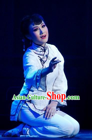 Chinese Shaoxing Opera Sister Yuqing Hua Tan Garment Costumes and Headdress Yue Opera Country Woman Actress Dress Apparels