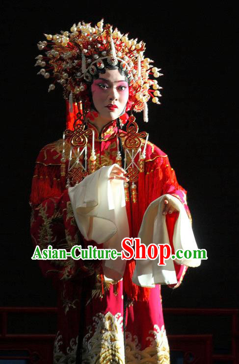 Chinese Kun Opera Hua Tan Wedding Red Dress Costumes and Headdress Dream of Red Mansions Kunqu Opera Patrician Lady Xue Baochai Garment Apparels
