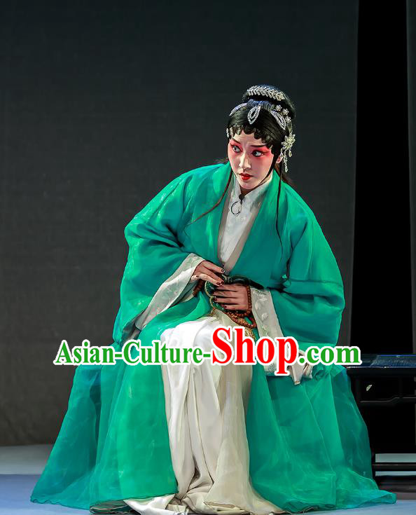 Chinese Kun Opera Actress Liu Cui Apparels Costumes and Hair Accessories Si Sheng Yuan Kunqu Opera Hua Tan Green Dress Garment