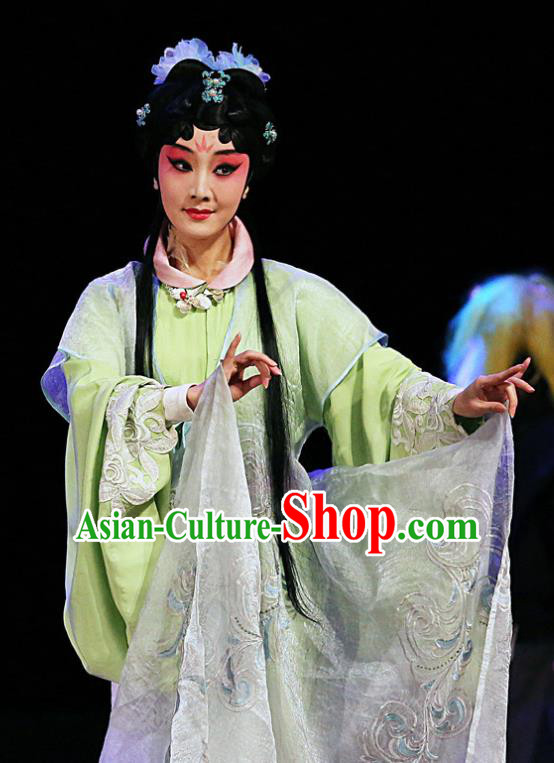 Chinese Kun Opera Young Female Actress Apparels Costumes and Headpieces Blossoms on A Spring Moonlit Night Kunqu Opera Hua Tan Cao E Dress Garment