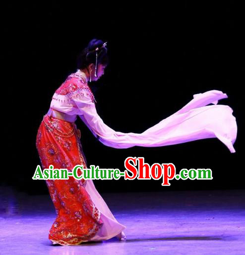 The Peacocks Fly To The Southeast Chinese Shaoxing Opera Hua Tan Dress Yue Opera Apparels Garment Young Female Costumes and Hair Accessories