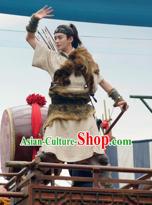 Traditional Chinese Ancient Swordsman Historical Costumes Drama Serenade of Peaceful Joy Song Dynasty Garment and Headwear