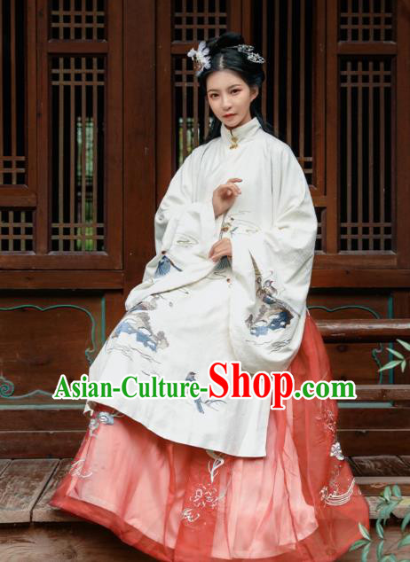 Chinese Traditional Ming Dynasty Patrician Female Hanfu Dress Apparels Ancient Royal Princess Historical Costumes for Women
