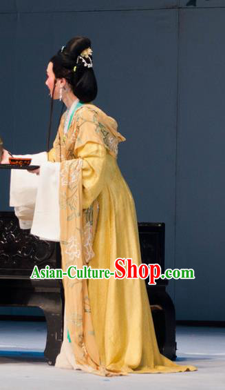 Chinese Shaoxing Opera Rich Dame Apparels and Hair Jewelry Yue Opera Liu Yong Female Costumes Hua Tan Actress Yellow Dress Garment