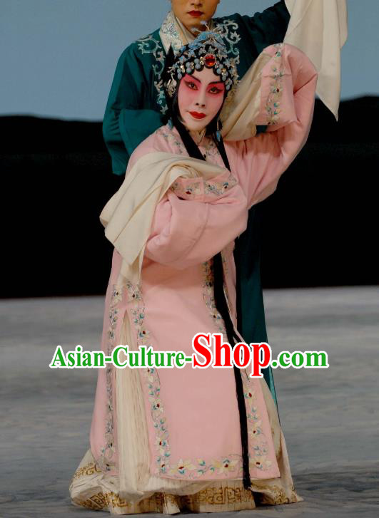 Chinese Beijing Opera Distress Maiden Liu Lanzhi Apparels Costumes and Headpieces Traditional Peking Opera Tsing Yi Young Female Pink Dress Garment