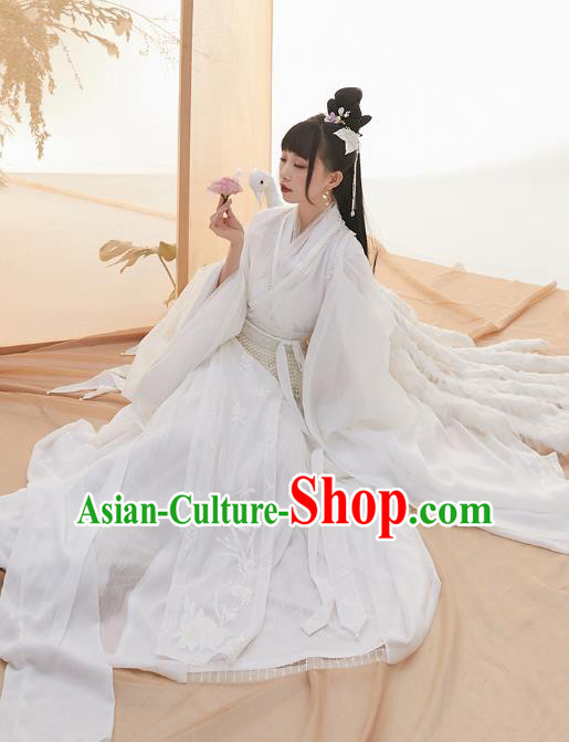 Chinese Ancient Goddess White Hanfu Dress Nobility Lady Garment Traditional Jin Dynasty Royal Princess Historical Costumes for Women