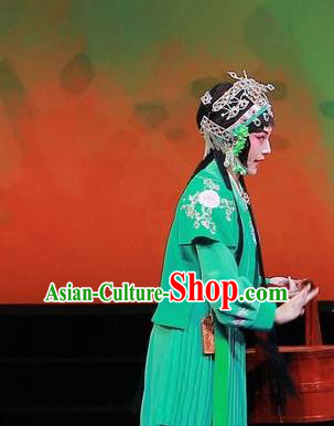 Chinese Beijing Opera Servant Girl Apparels Mei Hua Zan Costumes and Headdress Traditional Peking Opera Xiaodan Dress Maid Lady Green Garment