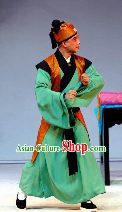Tang Wan Chinese Peking Opera Young Man Apparels Costumes and Headpieces Beijing Opera Servant Green Garment Clothing