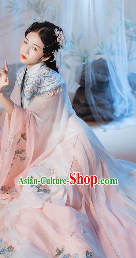 Chinese Traditional Ming Dynasty Noble Female Historical Costumes Embroidered Garment Ancient Royal Princess Hanfu Dress for Women