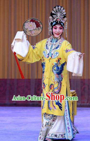 Chinese Beijing Opera Imperial Consort Yang Apparels Costumes and Headdress Tai Zhen Wai Zhuan Traditional Peking Opera Hua Tan Dress Garment
