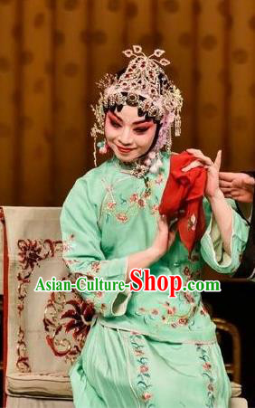 Chinese Beijing Opera Xiaodan Zhou Fengying Apparels Costumes and Headpieces Xin An Yi Traditional Peking Opera Actress Green Dress Garment