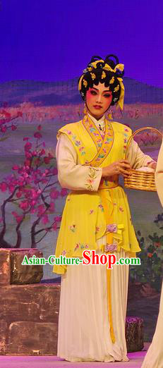 Chinese Cantonese Opera Hua Tan Garment Costumes and Headdress Traditional Guangdong Opera Young Beauty Apparels Village Girl Yellow Dress