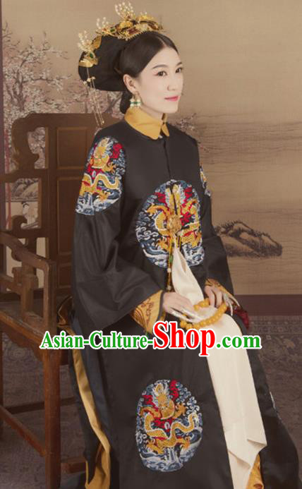 Chinese Traditional Qing Dynasty Imperial Consort Hanfu Dress Apparels Ancient Manchu Palace Empress Historical Costumes and Headdress Complete Set