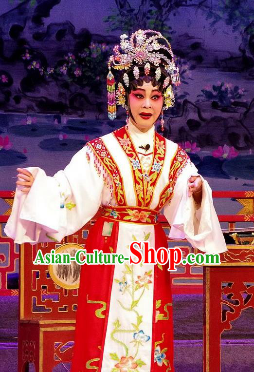Chinese Cantonese Opera Diva Garment Qian Tang Su Xiaoxiao Costumes and Headdress Traditional Guangdong Opera Young Female Apparels Hua Tan Dress