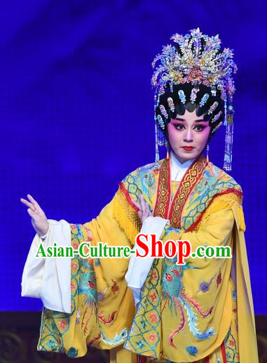 Chinese Cantonese Opera Empress Garment Costumes and Headdress Traditional Guangdong Opera Actress Apparels Queen Yellow Dress