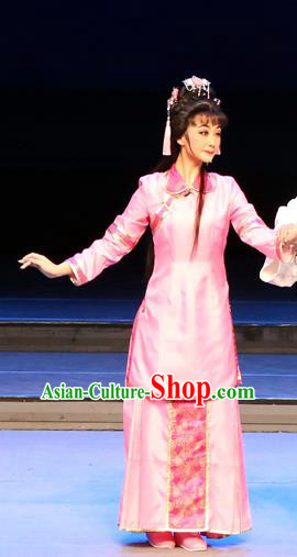 Chinese Cantonese Opera Actress Garment Yang Cuixi Costumes and Headdress Traditional Guangdong Opera Hua Tan Apparels Young Woman Pink Dress