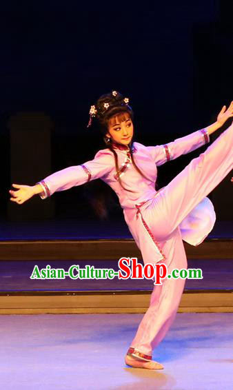 Chinese Cantonese Opera Actress Pink Garment Yang Cuixi Costumes and Headdress Traditional Guangdong Opera Hua Tan Apparels Young Woman Dress