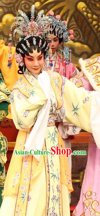 Chinese Cantonese Opera Queen Garment Princess Zhaojun Costumes and Headdress Traditional Guangdong Opera Hua Tan Apparels Young Beauty Yellow Dress