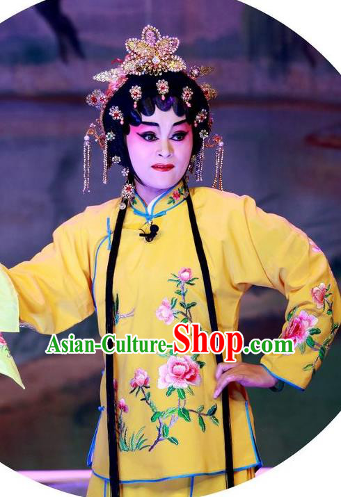 Chinese Cantonese Opera Young Mistress Garment Escape from Banishment Costumes and Headdress Traditional Guangdong Opera Actress Apparels Diva Lin Chunhua Yellow Dress