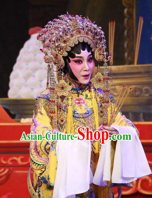 Chinese Cantonese Opera Empress Garment San Kan Yu Mei Costumes and Headdress Traditional Guangdong Opera Actress Apparels Queen Yellow Dress
