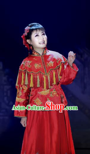 Chinese Historical Drama Autumn Begins Ancient Bride Garment Costumes Traditional Stage Show Dress Qing Dynasty Young Lady Ma Fengming Wedding Apparels and Headpieces
