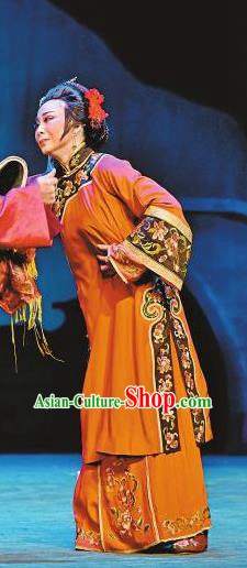 Chinese Sichuan Opera Highlights Elderly Female Garment Costumes and Headdress The Sound of Bell Traditional Peking Opera Dame Dress Pantaloon Apparels
