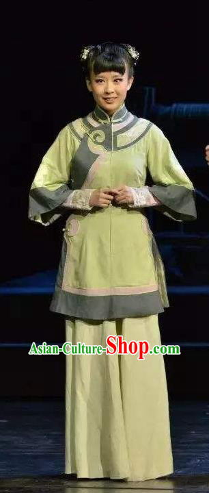 Chinese Historical Drama Yangshi Lei Ancient Young Lady Garment Costumes Traditional Stage Show Dress Qing Dynasty Village Girl Gui Zhi Apparels and Headpieces