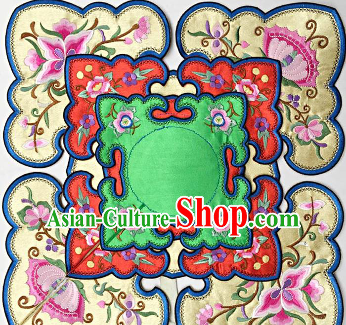 Chinese Traditional Qing Dynasty Embroidered Butterfly Flowers Pattern Three Layers Yellow Patch Embroidery Craft Embroidered Shoulder Accessories