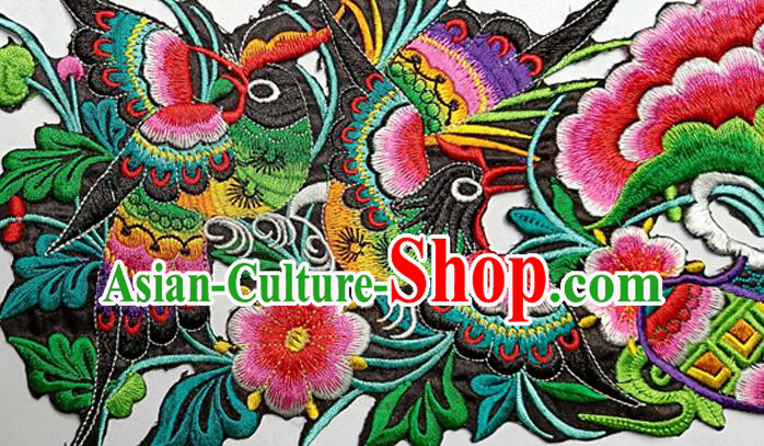 Chinese Traditional Embroidered Pine Birds Pattern Patch Decoration Embroidery Craft Embroidered Accessories
