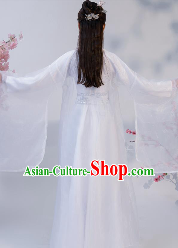 Chinese Ancient Drama Female Swordsman White Hanfu Dress Apparels Traditional Ming Dynasty Heroine Historical Costumes for Women