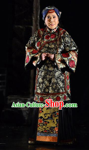 Chinese Hebei Clapper Opera Rich Dame Garment Costumes and Headdress Golden Lock Notes Traditional Bangzi Opera Elderly Female Dress Dowager Countess Apparels