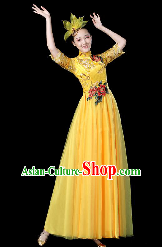Traditional Chinese Opening Dance Costumes Stage Show Modern Dance Garment Folk Dance Yellow Dress for Women