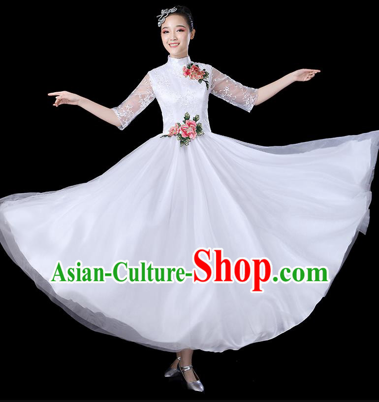 Traditional Chinese Opening Dance Costumes Stage Show Modern Dance Garment Folk Dance White Dress for Women