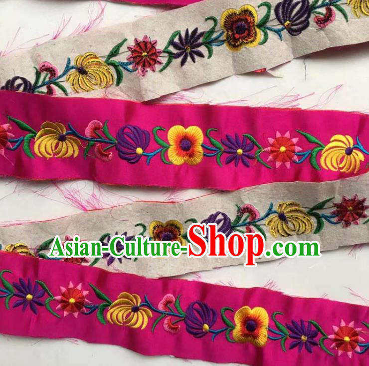 Chinese Traditional Embroidered Chrysanthemum Rosy Patch Decoration Embroidery Applique Craft Embroidered Laciness Accessories