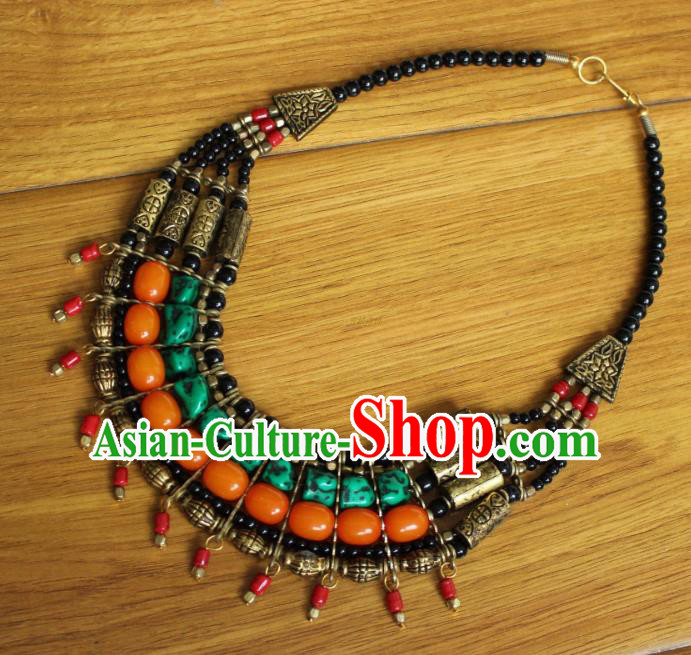 Chinese Traditional Tibetan Nationality Kallaite Jewelry Accessories Decoration Zang Ethnic Handmade Beeswax Necklace Pendant for Women
