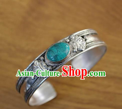 Chinese Traditional Tibetan Nationality Green Kallaite Bracelet Jewelry Accessories Decoration Handmade Zang Ethnic Silver Carving Bangle for Women
