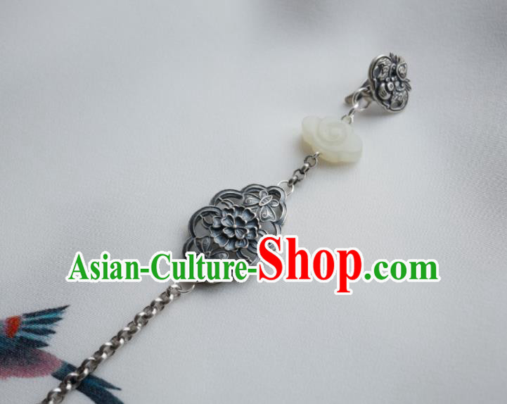 Chinese Classical Cheongsam Silver Carving Flower Brooch Traditional Hanfu Accessories Handmade Tassel Breastpin Pendant for Women